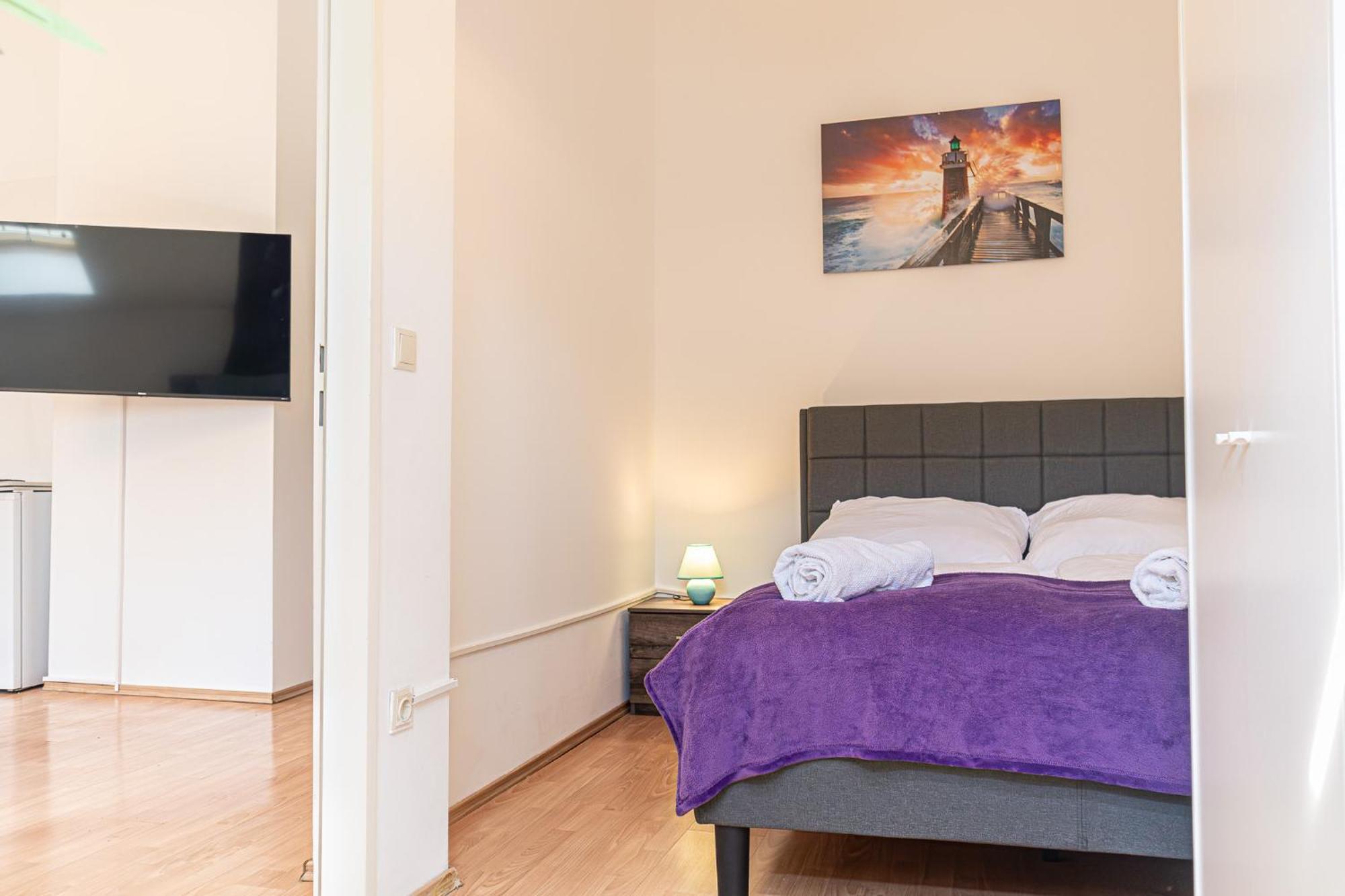 Spacious 2Br Apt Great Location - Near Schoenbrunn เวียนนา ภายนอก รูปภาพ